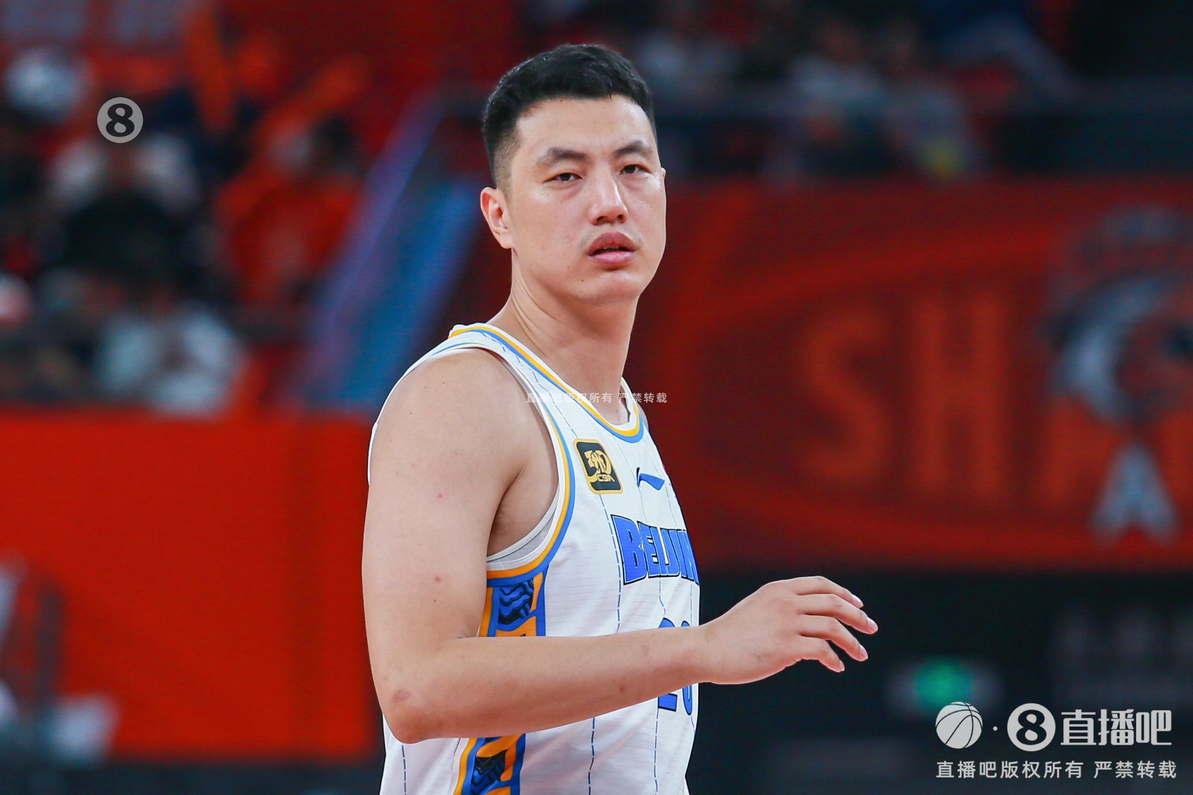 京媒：翟曉川、方碩、朱彥西續約球隊還是進(jìn)入教練組都尚未有定論