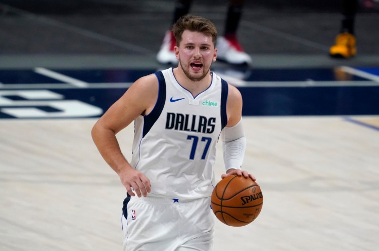 東契奇談往年休賽期：剛來(lái)NBA時(shí)才18歲 不知道頭四五年該期待什么