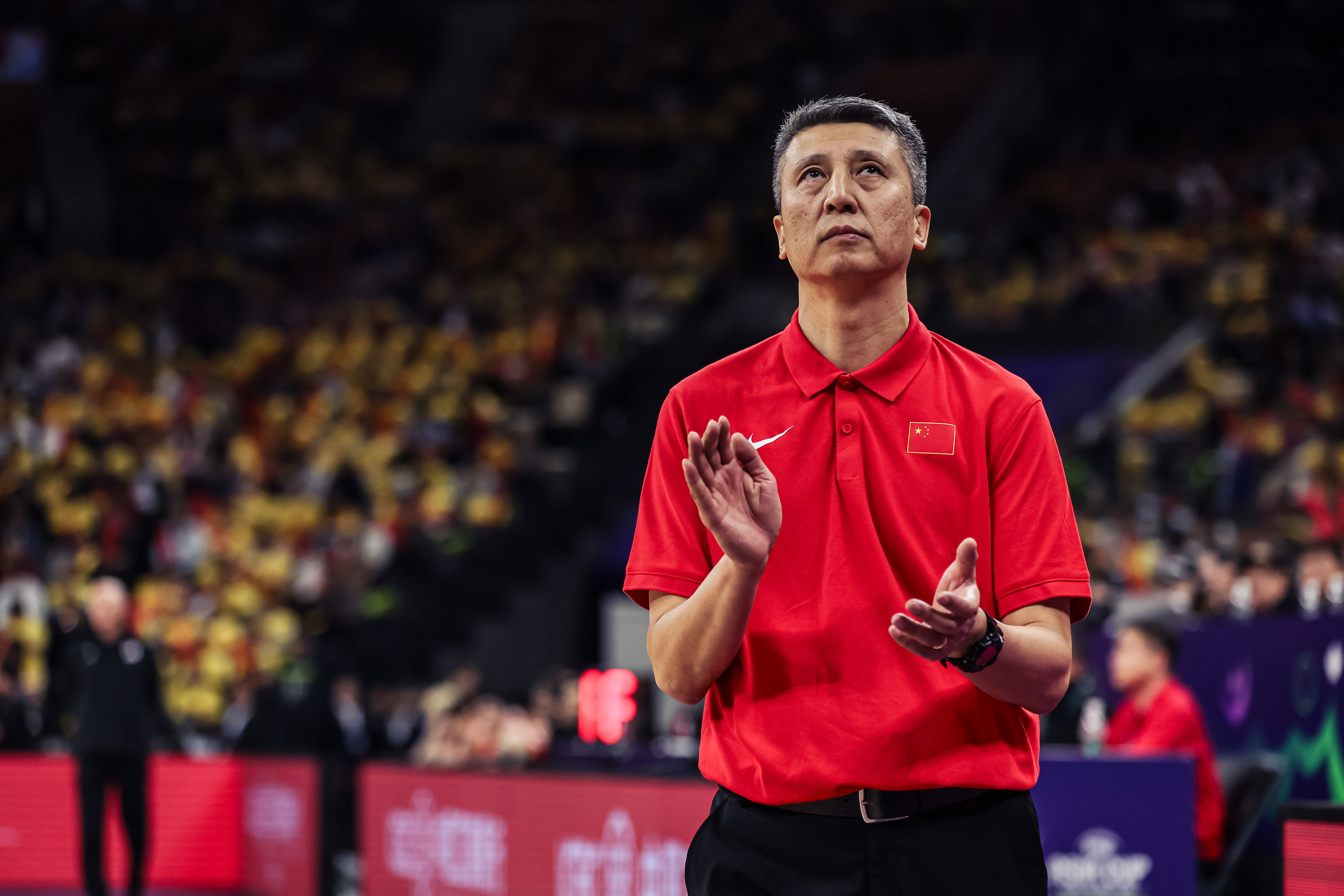 王俊杰被提上首發(fā)！郭士強：主要根據球員狀態(tài)&對手人員進(jìn)行調整