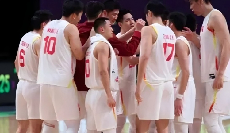 中國男籃亞軍：有憾但無(wú)悔，無(wú)可挑剔地燃到最后