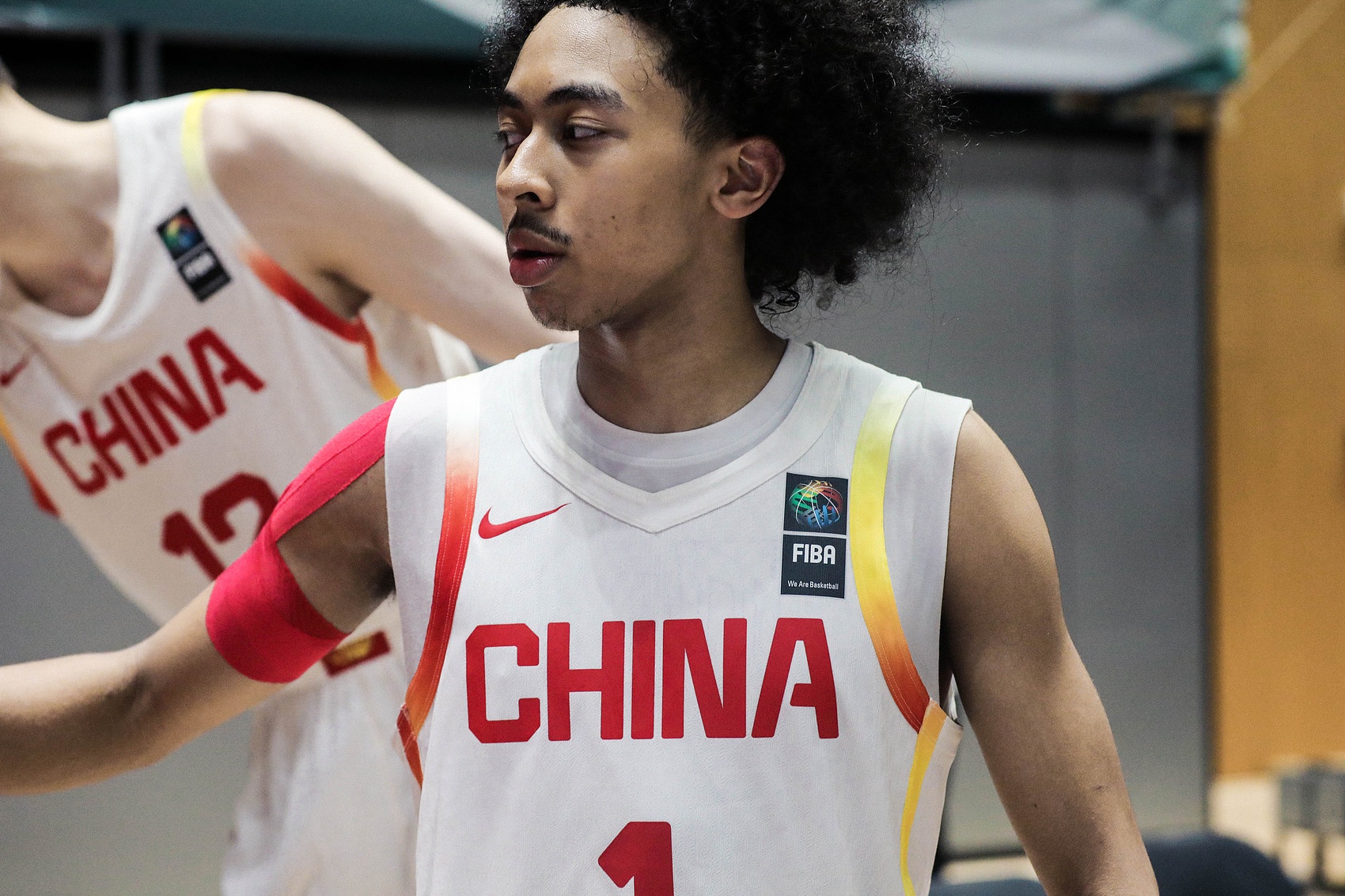 成庫里品牌簽約首位中國球員！朱正:當然求之不得 庫里是我的偶像