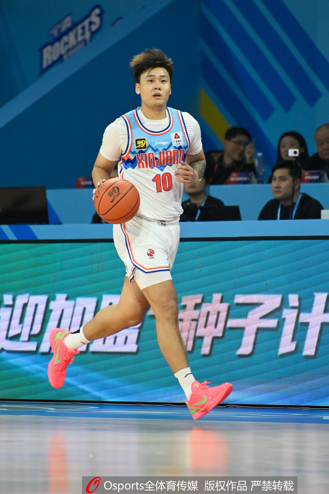 媒體人：趙睿交易價(jià)值回升到最高點(diǎn) 北京手里有錢(qián)&要買(mǎi)就買(mǎi)最好的