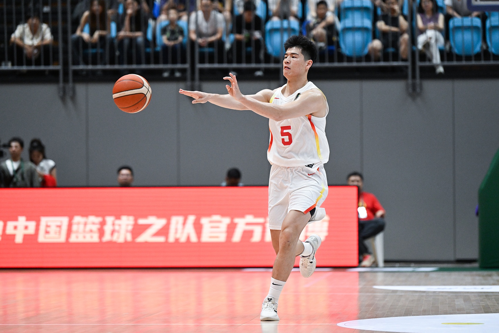 媒體人：陳家政可去NCAA鍛煉 像他這樣的球員 大學(xué)球隊會(huì )喜歡的