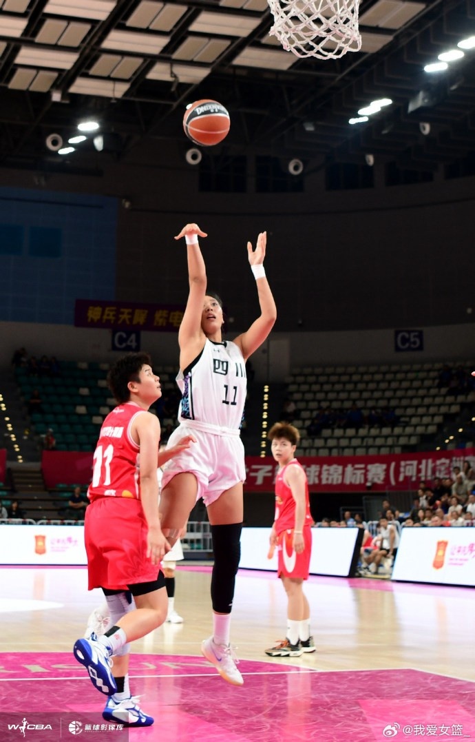女籃錦標賽第一階段第5比賽日綜述：江蘇全勝收官 四川豪取兩連勝