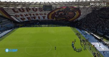 這就是羅馬德比！拉齊奧、羅馬雙方賽前均展出巨型TIFO